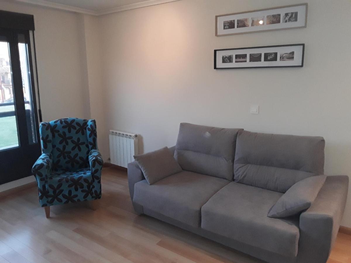 Apartamento De 6 Personas Con Wifi Y Garaje Incluido Valladolid